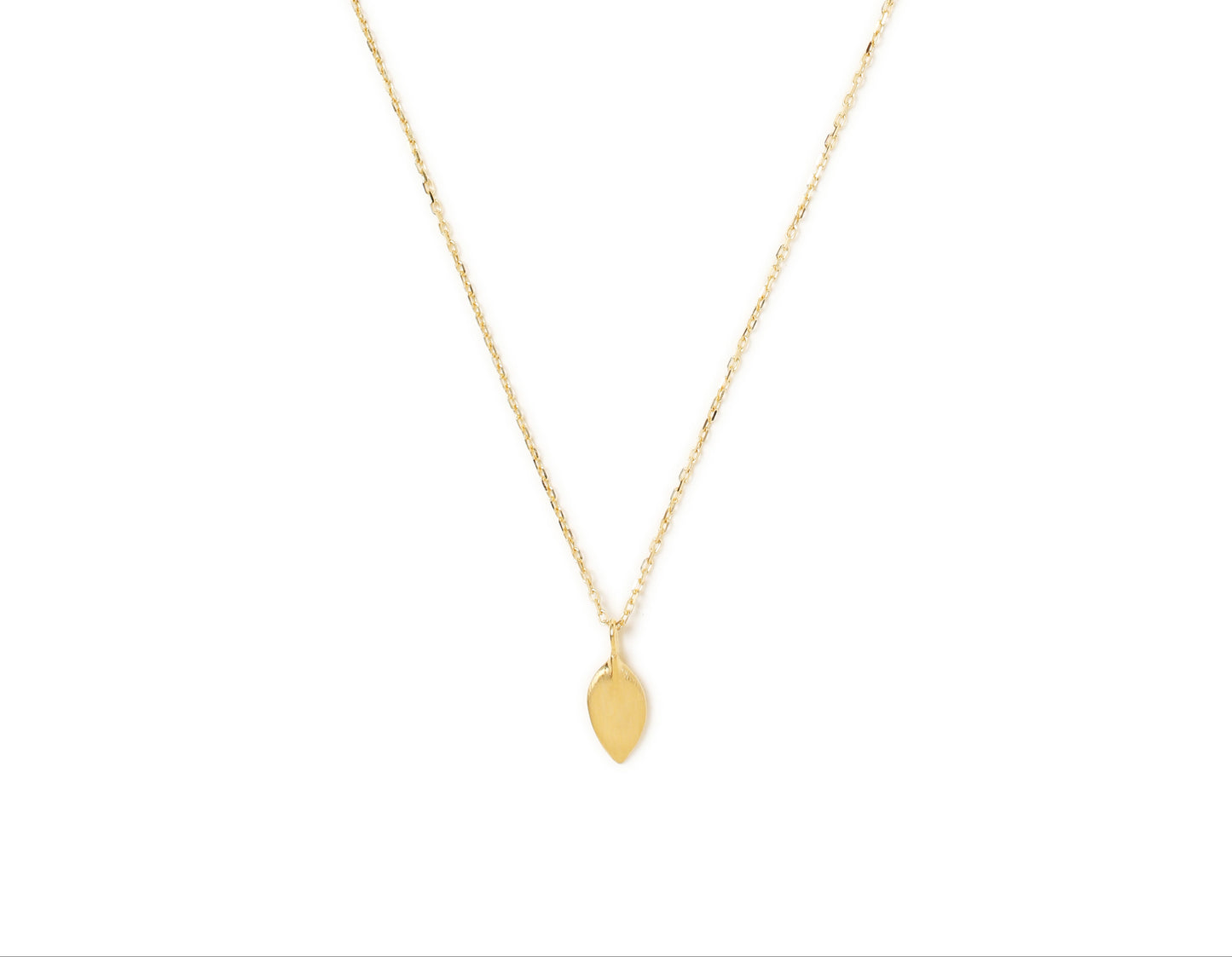 Simple Leaf Pendant Necklace